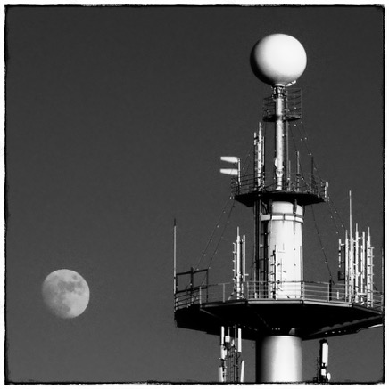 Mond Turm.jpg